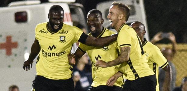 Corinthians volta a golear o São Bernardo e avança para a final da Copa  Paulista