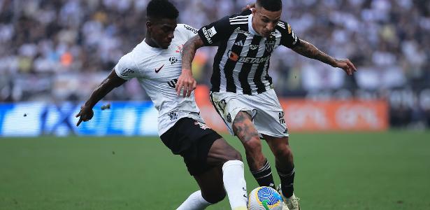 Ramón Escala Fagner e Altera Esquema Tático do Corinthians para Enfrentar o Atlético-MG.
