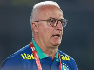 Dorival enfrenta lanternas para sair da corda bamba e se firmar na seleção