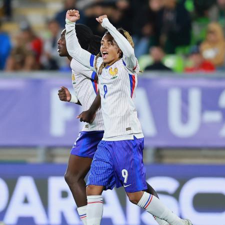 Saimon Bouabre comemora gol da França contra a Noruega no Mundial sub-20 Saimon Bouabre comemora gol da França contra a Noruega no Mundial sub-20