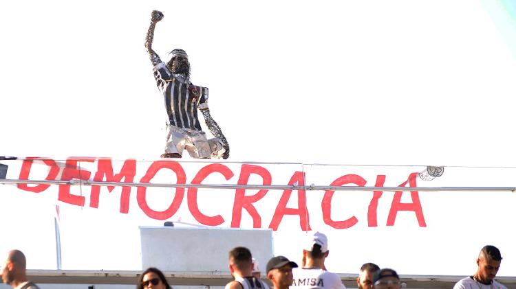 sócrates 1 - Alan Morici/AGIF - Alan Morici/AGIF
