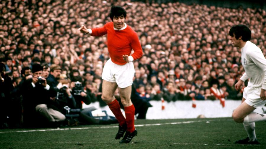 Lateral defendeu o Manchester United entre 1960 e 1973 e foi campeão europeu em 1968 - Peter Robinson/EMPICS via Getty Images