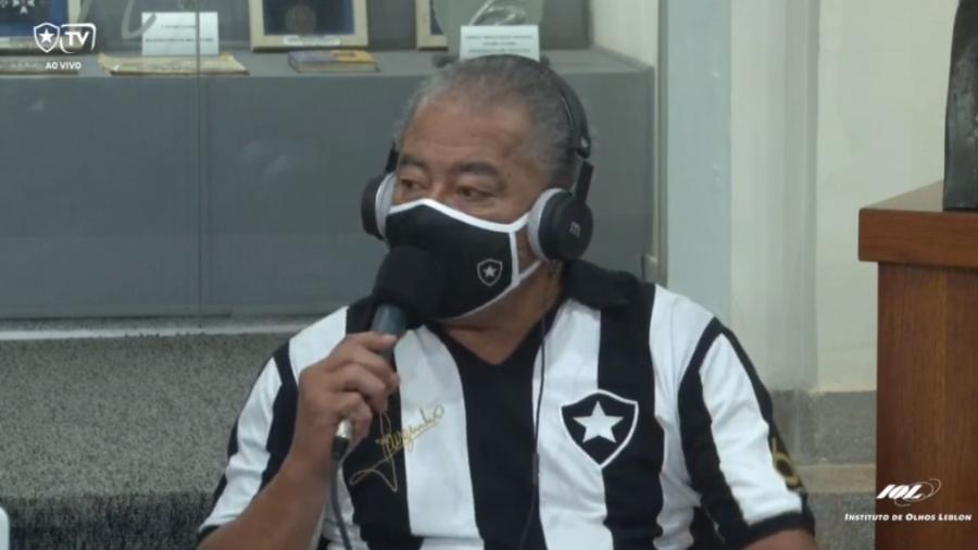 Jairzinho durante participação na Botafogo TV; comentário machista gerou resposta da Federação Paulista de Futebol - Reprodução