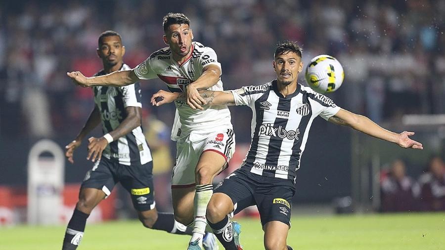 Jonathan Calleri, durante a partida entre São Paulo e Santos - Paulo Pinto/São Paulo FC