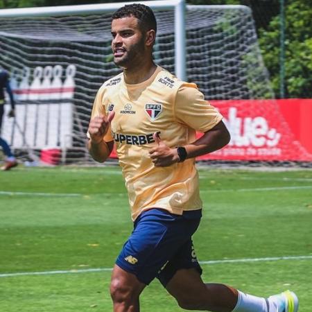 Alisson, do São Paulo, treina do CT da Barra Funda - Erico Leonan/São Paulo