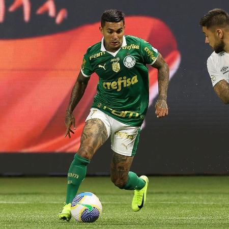 Dudu em ação pelo Palmeiras na partida contra o Grêmio no Allianz Parque - Cesar Greco/Palmeiras