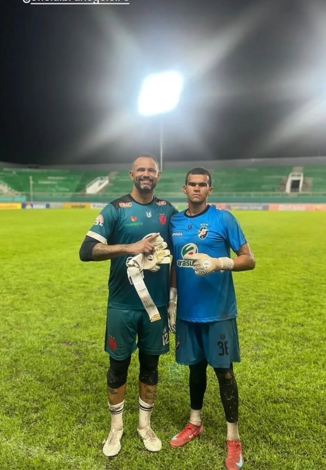 Goleiro Bruno acerta com Vasco-AC - undefined