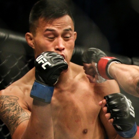 Luta entre o americano Albert Morales e o laosiano Andre Soukhamthath - Rigel Salazar/Ag Fight
