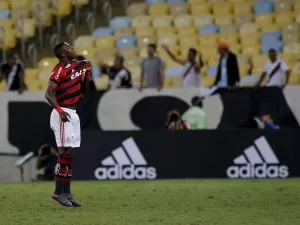 Flamengo parabeniza Vini Jr. por melhor do mundo: 'O mundo inteiro é seu'