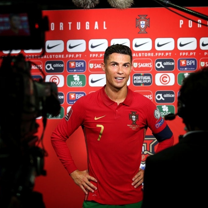 Cristiano Ronaldo - O lendário - Entenda tudo sobre a repescagem europeia  para a Copa do Mundo de 2022: - O sorteio vai acontecer no dia 26 de  novembro. - As 12