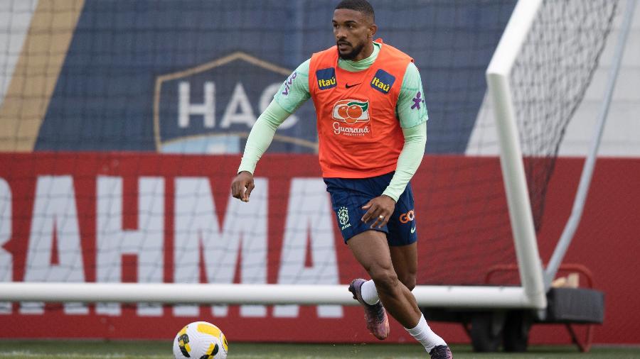 Zagueiro Bremer no treino da seleção em Le Havre, na França - Lucas Figueiredo/CBF