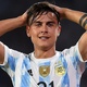 Por que Dybala ainda não saiu do banco nos jogos da Argentina na Copa?