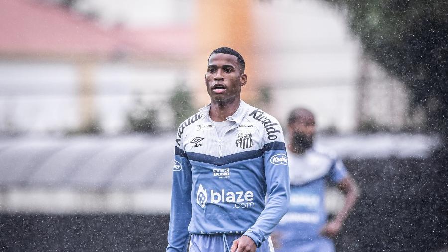 Inter avança em negócio por Jean Lucas, do Santos