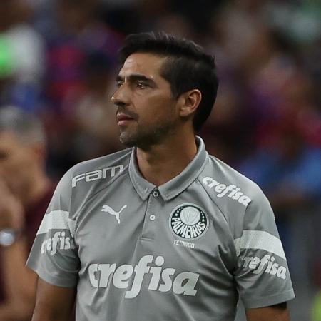 Abel Ferreira durante Palmeiras x Fortaleza no Campeonato Brasileiro