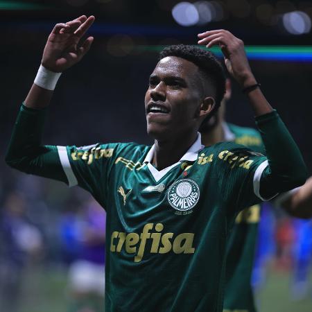 Estevão marcou seu primeiro gol como profissional do Palmeiras na partida contra o Liverpool-URU no Allianz Parque - Ettore Chiereguini/AGIF