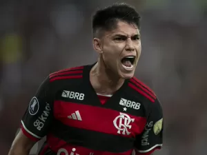 'Flamengo só tem um ponta', RMP se desespera com lesão de Luiz Araújo