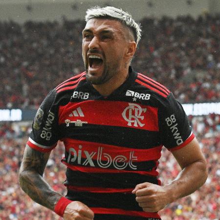 Arrascaeta comemora gol em Flamengo x Atlético-MG, duelo da final da Copa do Brasil - ALEXANDRE BRUM/ENQUADRAR/ESTADÃO CONTEÚDO