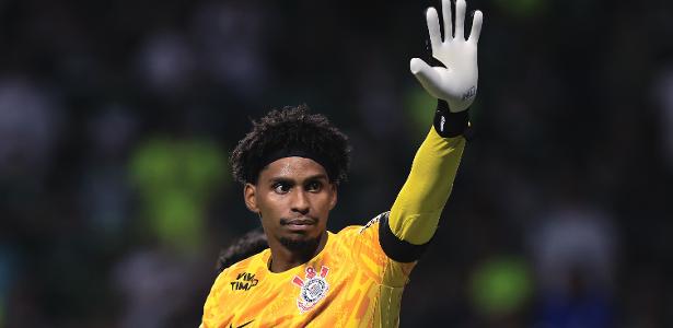 Hugo pega pênalti de Estêvão, e Corinthians segura empate com o Palmeiras