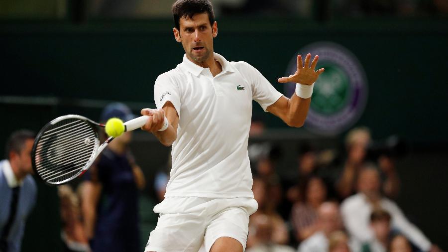 Djoko em ação em Wimbledon - REUTERS/Andrew Boyers