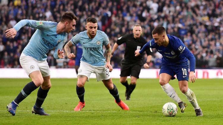 Hazard na final da Copa da Liga - REBECCA NADEN/REUTERS - REBECCA NADEN/REUTERS