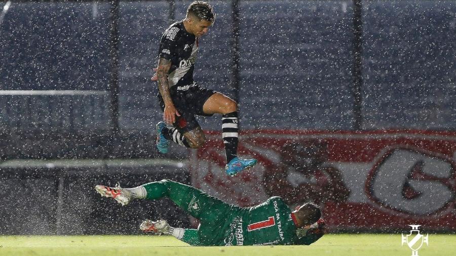 Gramado de São Januário está em boas condições e resistiu às fortes chuvas nos quatro jogos do Vasco - Rafael Ribeiro / Vasco