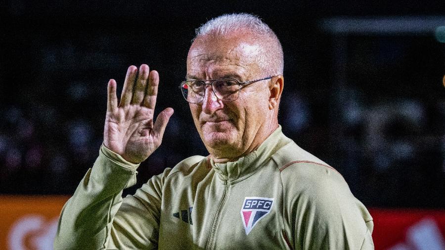 Dorival Jr, técnico do São Paulo, após a vitória sobre o Goiás, pelo Brasileirão - Abraão Soares/Agência Estado