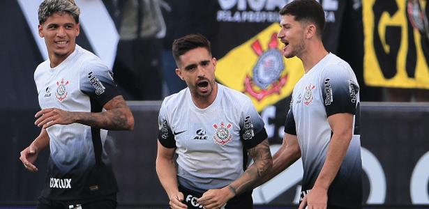 Coronado é escalado como titular no Corinthians contra o Vasco; confira escalação.