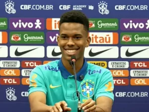 Estêvão tem todo direito de ser fã de quem quiser: inclusive de Neymar!