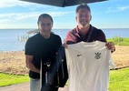 Ramón Díaz dá camisa do Corinthians para presidente da Conmebol - Reprodução/Instagram/Ramón Díaz