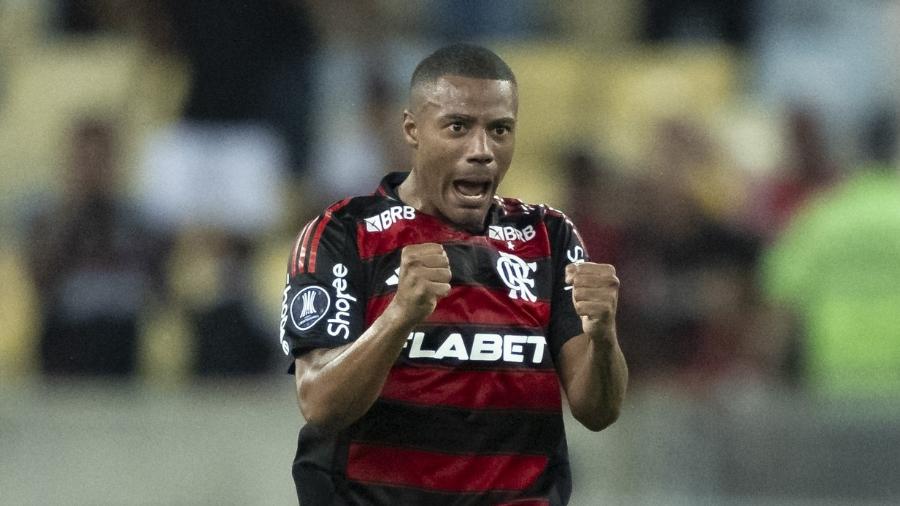 De La Cruz celebra gol em Flamengo De La Cruz celebra gol em Flamengo
