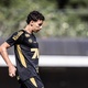 Cleber Xavier responde: por que xodó da torcida do Santos não é titular?