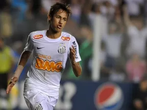 PVC: Neymar ganhava mais no Santos que CR7 no Real Madrid