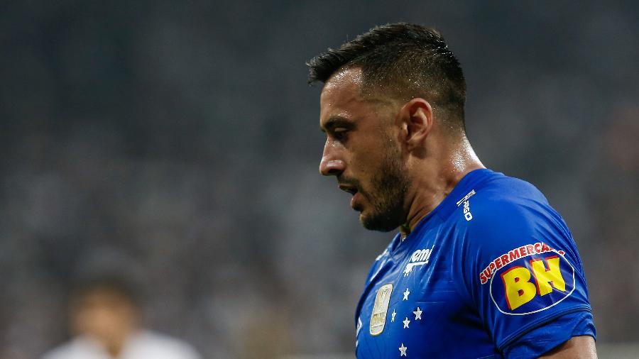 Meia lamentou outro resultado negativo do Cruzeiro e fala em milagre para permanecer na Série A - Marcello Zambrana/AGIF