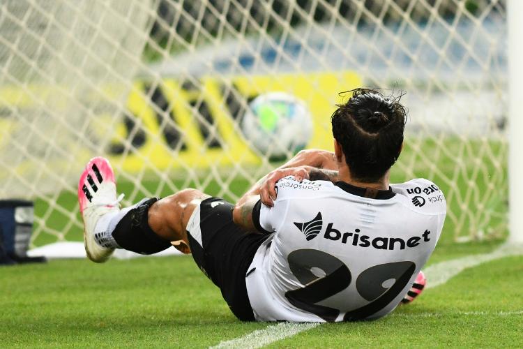 Fluminense e Ceará empatam com 1º gol de revelação e lesão ...