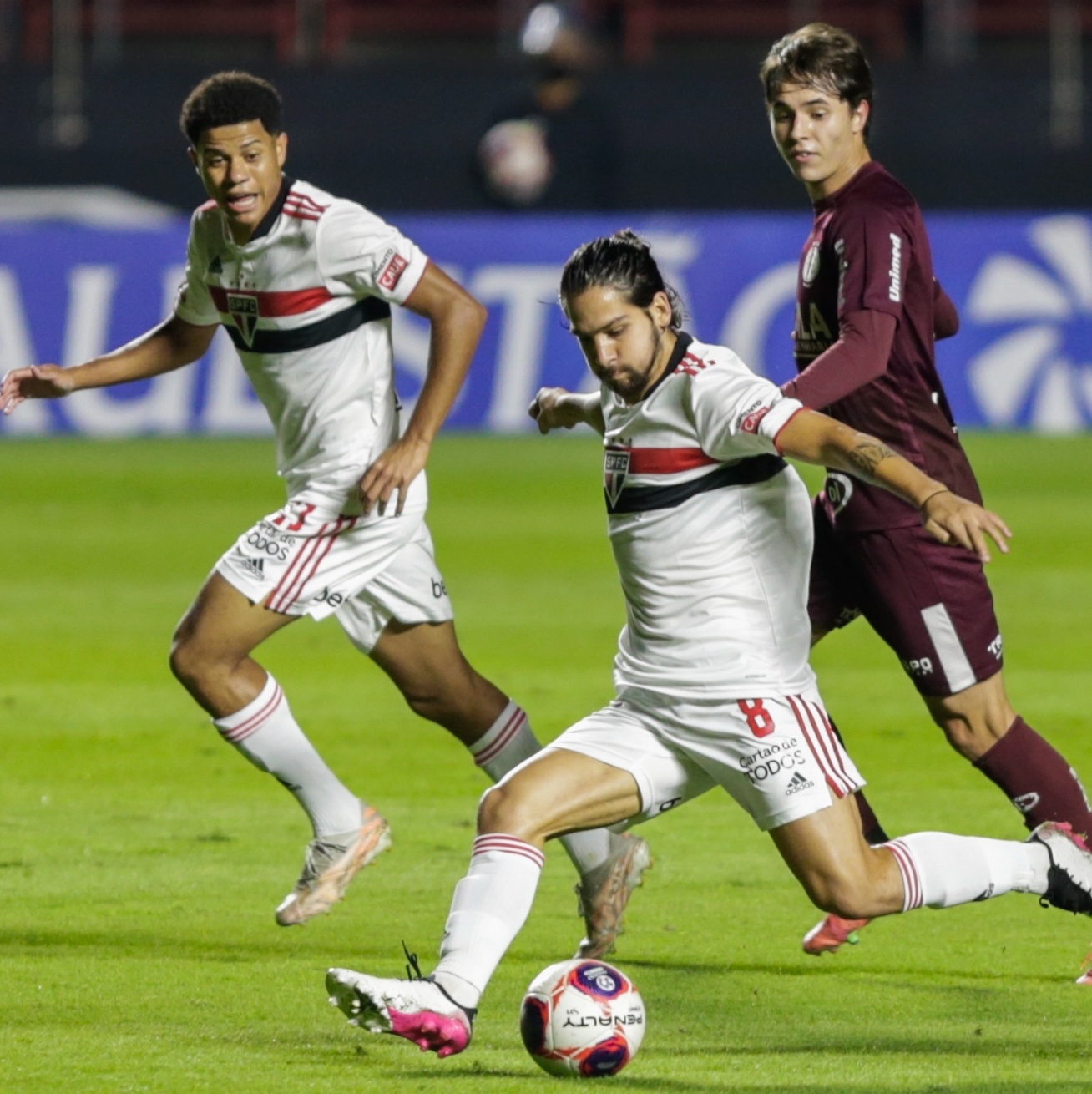 Campeão, São Paulo domina seleção do Paulistão 2021; Benítez se destaca -  Gazeta Esportiva