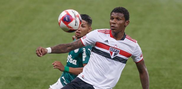 Atuações do São Paulo: Luciano entra bem, mas não consegue empate; Orejuela  vai muito mal, são paulo