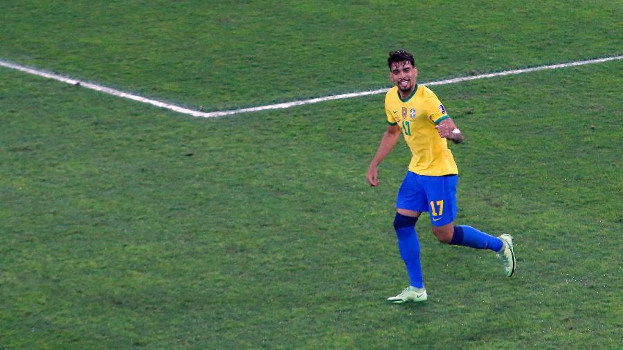 Meio-campista tem dois gols marcados entre os 12 da seleção brasileira nesta edição da Copa América - Miguel Schincariol/Getty Images