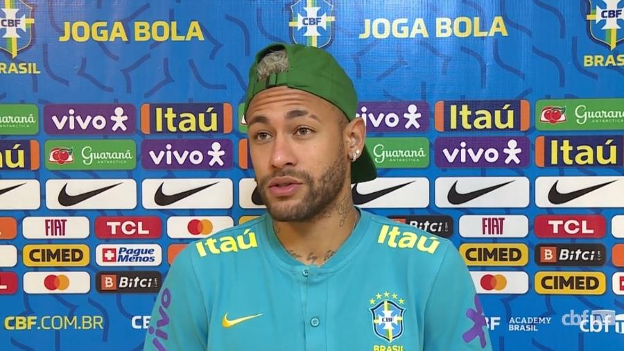 Neymar durante zona mista virtual da seleção brasileira na Granja Comary - Reprodução/CBF TV