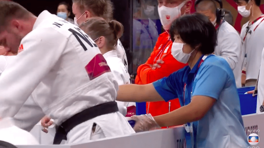 Judoca recusa máscara durante competição nas Olimpíadas de Tóquio - Transmissão