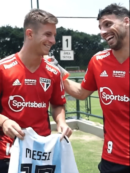 Giuliano Galoppo e Jonathan Calleri palpitam sobre a final da Copa do Mundo. - Reprodução/Twitter/São Paulo