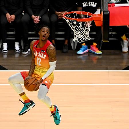 Ja Morant, astro das enterradas na NBA, foi afastado pelo Memphis por dois jogos - Alex Goodlett/Getty Images