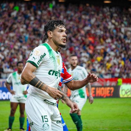 Gustavo Gómez, do Palmeiras, em jogo contra o Fortaleza pelo Brasileirão