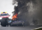 Sargeant bate e carro pega fogo em treino do GP da Holanda; veja - Rudy Carezzevoli/Getty Images