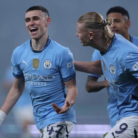 Foden celebra gol em pelo Manchester City - FILIPE AMORIM / AFP