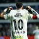 A camisa 10 de Pelé precisará ir para a UTI depois que Neymar a vestiu