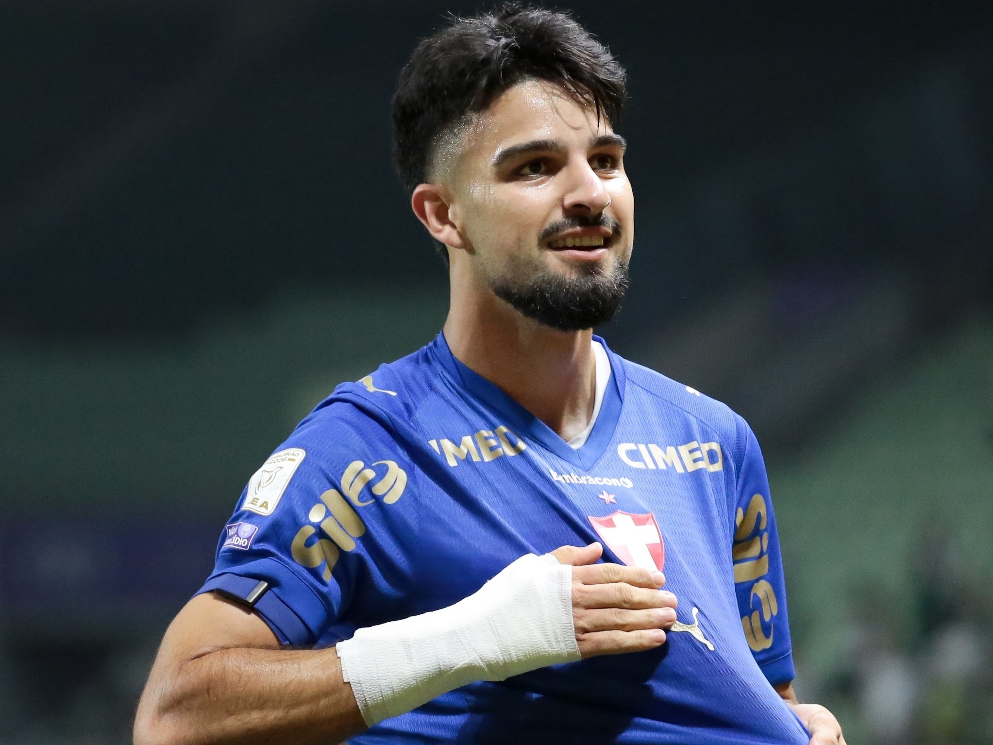 Flaco López decide, Palmeiras domina o Bahia e fica a um ponto do Flamengo