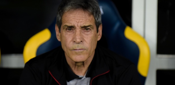Vitória faz o primeiro jogo sem Carpegiani no comando do time - Thiago Ribeiro/AGIF