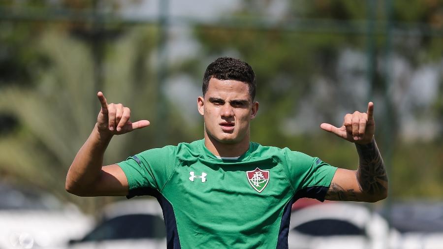 Mascarenhas operou novamente o joelho esquerdo - Lucas Merçon/Fluminense FC