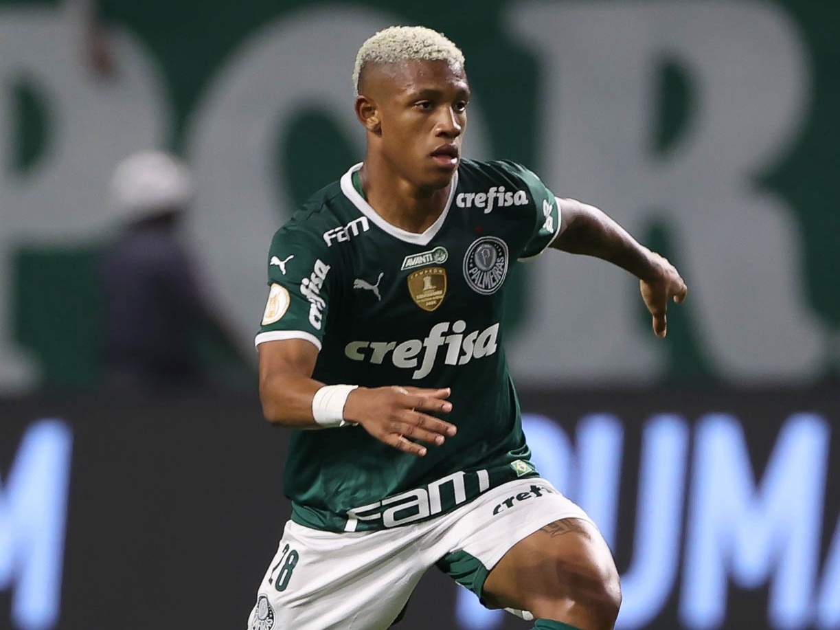 Isso é bom? Palmeiras caminha para ser top 10 mundial em lucro na venda e  compra de jogadores