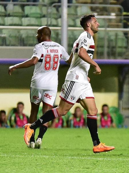 Calleri marcou o primeiro do Tricolor na virada de 2 a 1 sobre o América-MG - PAULO TI/FUTURA PRESS/FUTURA PRESS/ESTADÃO CONTEÚDO